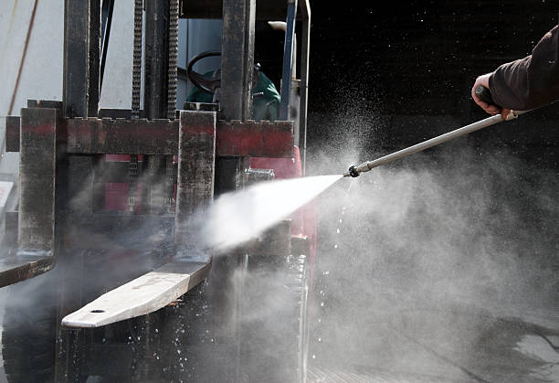 Best Garage Pressure Washing  in Luckey, OH
